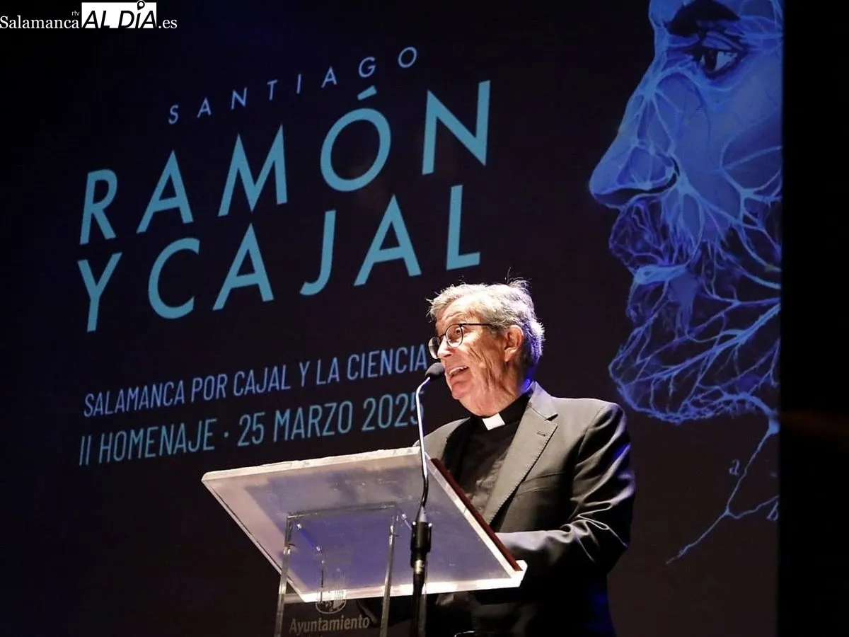 Inauguración de la jornada 'Salamanca: por Cajal y la Ciencia' en el Teatro Liceo. Foto de David Domínguez
