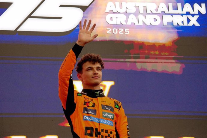 Norris se impone en el caos del Gran Premio de Australia y Sainz y Alonso abandonan