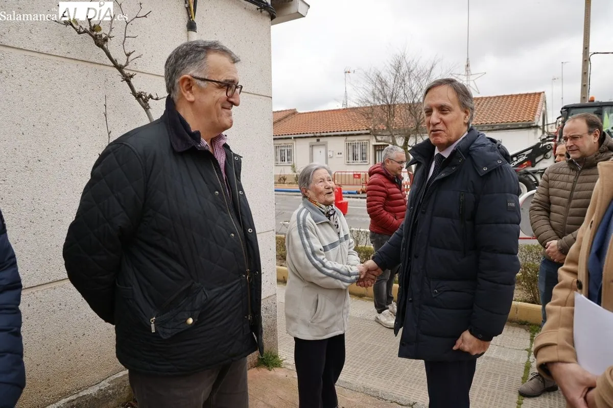 Comienzan las obras de reurbanización del barrio de La Vega | FOTOS: David Sañudo 