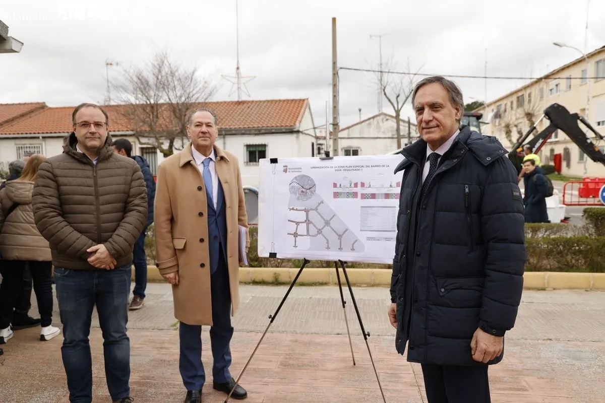 Comienzan las obras de reurbanización del barrio de La Vega | FOTOS: David Sañudo 