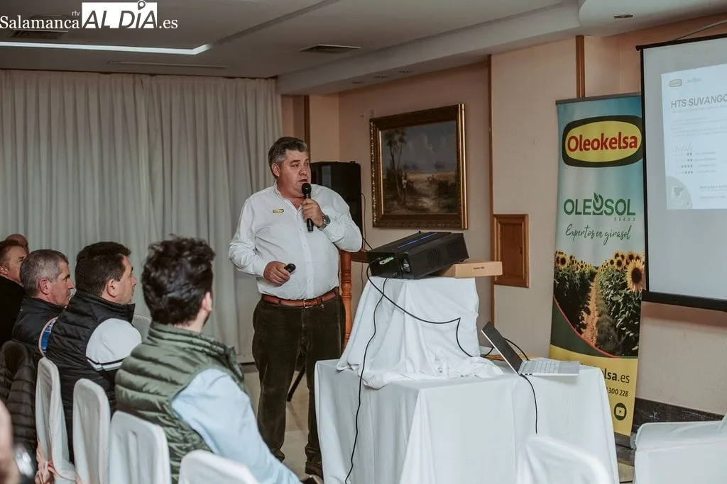 Foto 13 - Oleokelsa re&uacute;ne a 150 personas de la regi&oacute;n interesadas en Oleosol y Oleoma&iacute;z