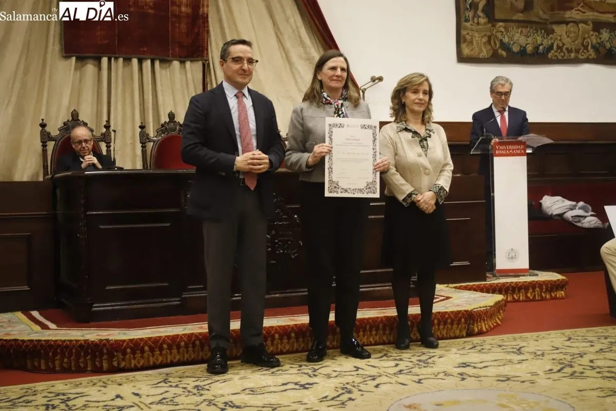 Entrega en el Paraninfo de la USAL de los premios  galardones María de Maeztu y Gloria Begué. Foto de Ángel Puma