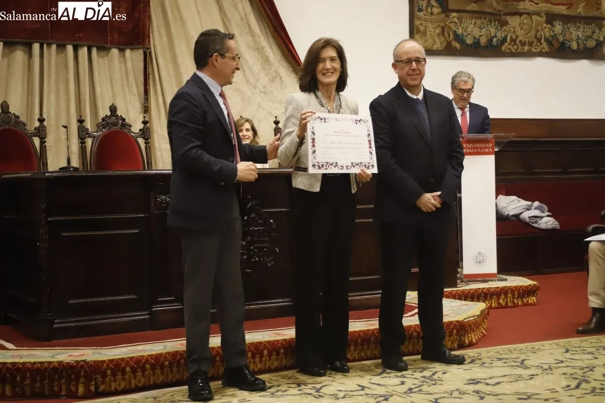 Entrega en el Paraninfo de la USAL de los premios  galardones María de Maeztu y Gloria Begué. Foto de Ángel Puma