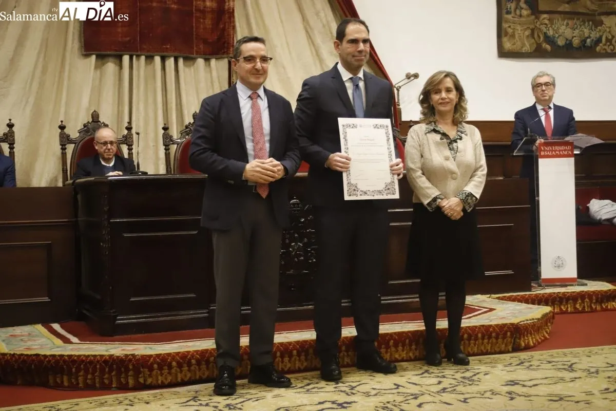 Entrega en el Paraninfo de la USAL de los premios  galardones María de Maeztu y Gloria Begué. Foto de Ángel Puma