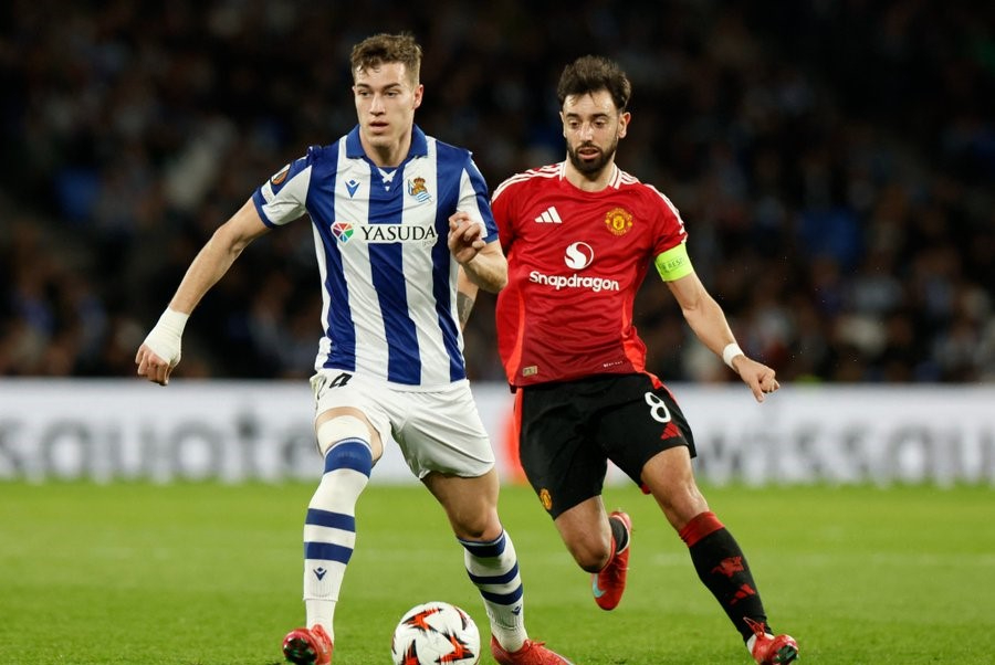 La Real Sociedad y el Manchester United se dejan el pase a cuartos de la Europa League para Old Trafford (1-1)