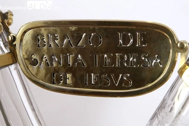 Foto 3 - El relicario del brazo de Santa Teresa de Jes&uacute;s brilla de nuevo en Alba de Tormes