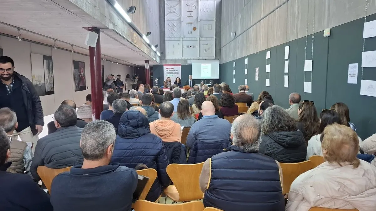El Ayuntamiento de Carbajosa, en las jornadas sobre fiscalidad de los residuos y nuevas tasas municipales