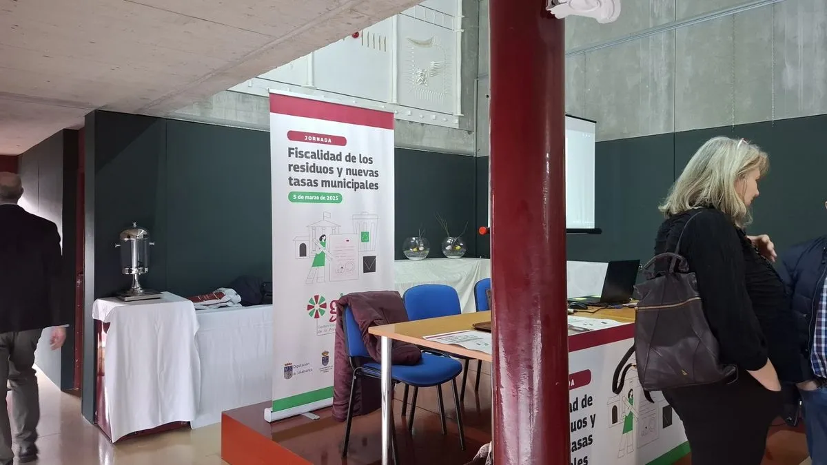 El Ayuntamiento de Carbajosa, en las jornadas sobre fiscalidad de los residuos y nuevas tasas municipales