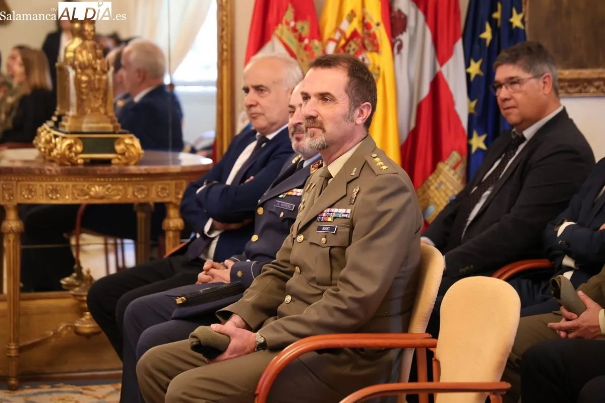 Presentación en el Ayuntamiento de Salamanca de la XIII Carrera Cívico-Militar 'San Fernando'. Foto de David Sañudo