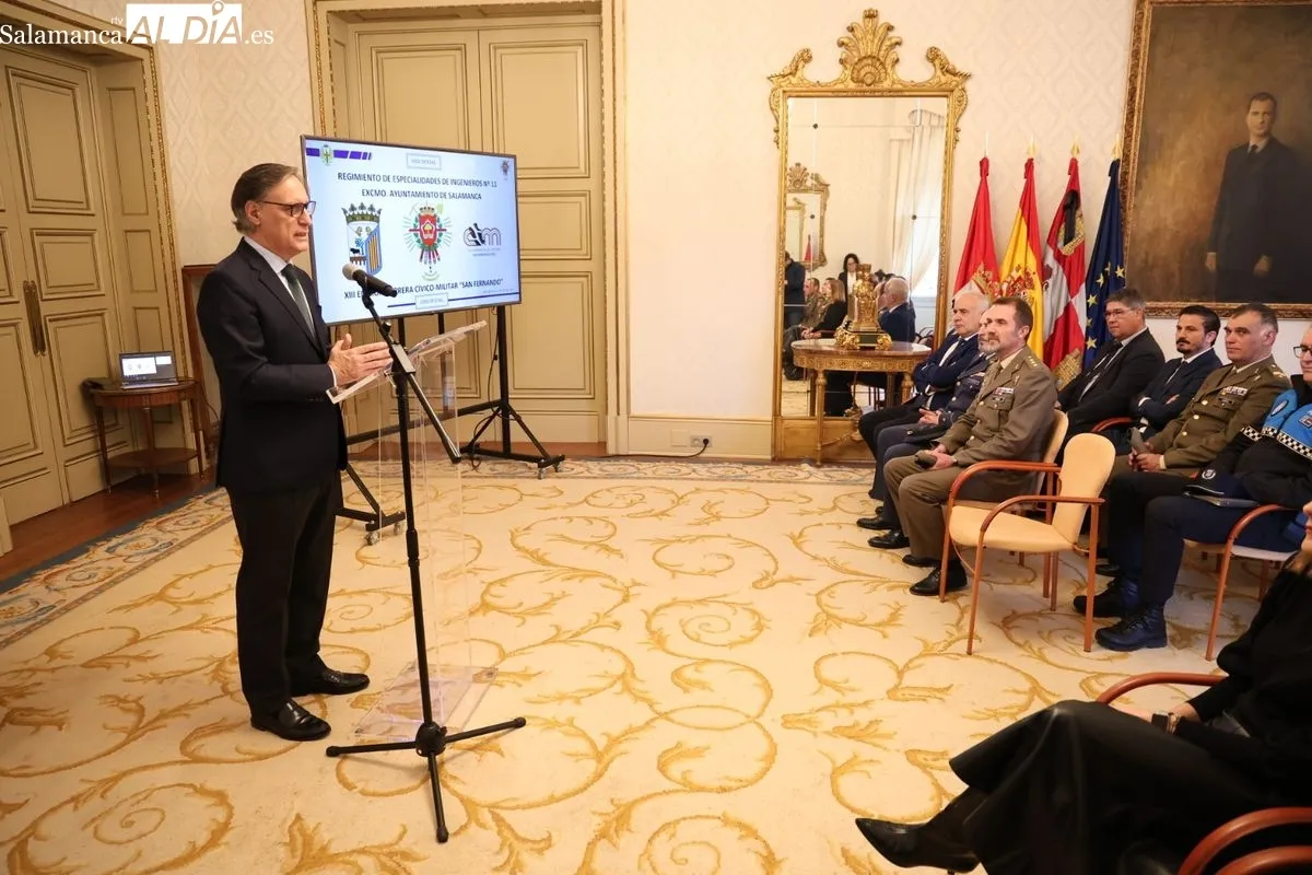 Presentación en el Ayuntamiento de Salamanca de la XIII Carrera Cívico-Militar 'San Fernando'. Foto de David Sañudo