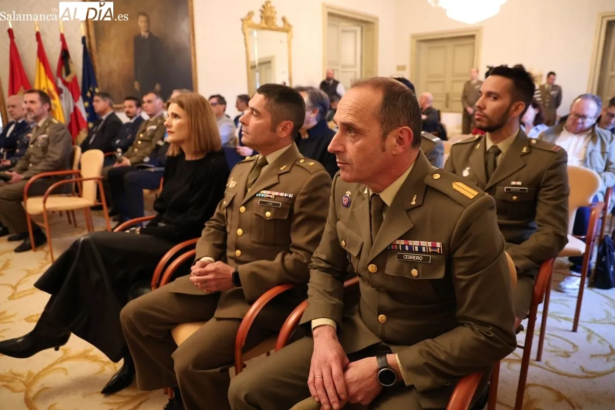 Presentación en el Ayuntamiento de Salamanca de la XIII Carrera Cívico-Militar 'San Fernando'. Foto de David Sañudo