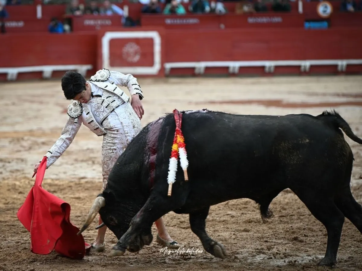 Foto 8 - FOTOS | Marco P&eacute;rez deslumbra en el barrizal de Toledo