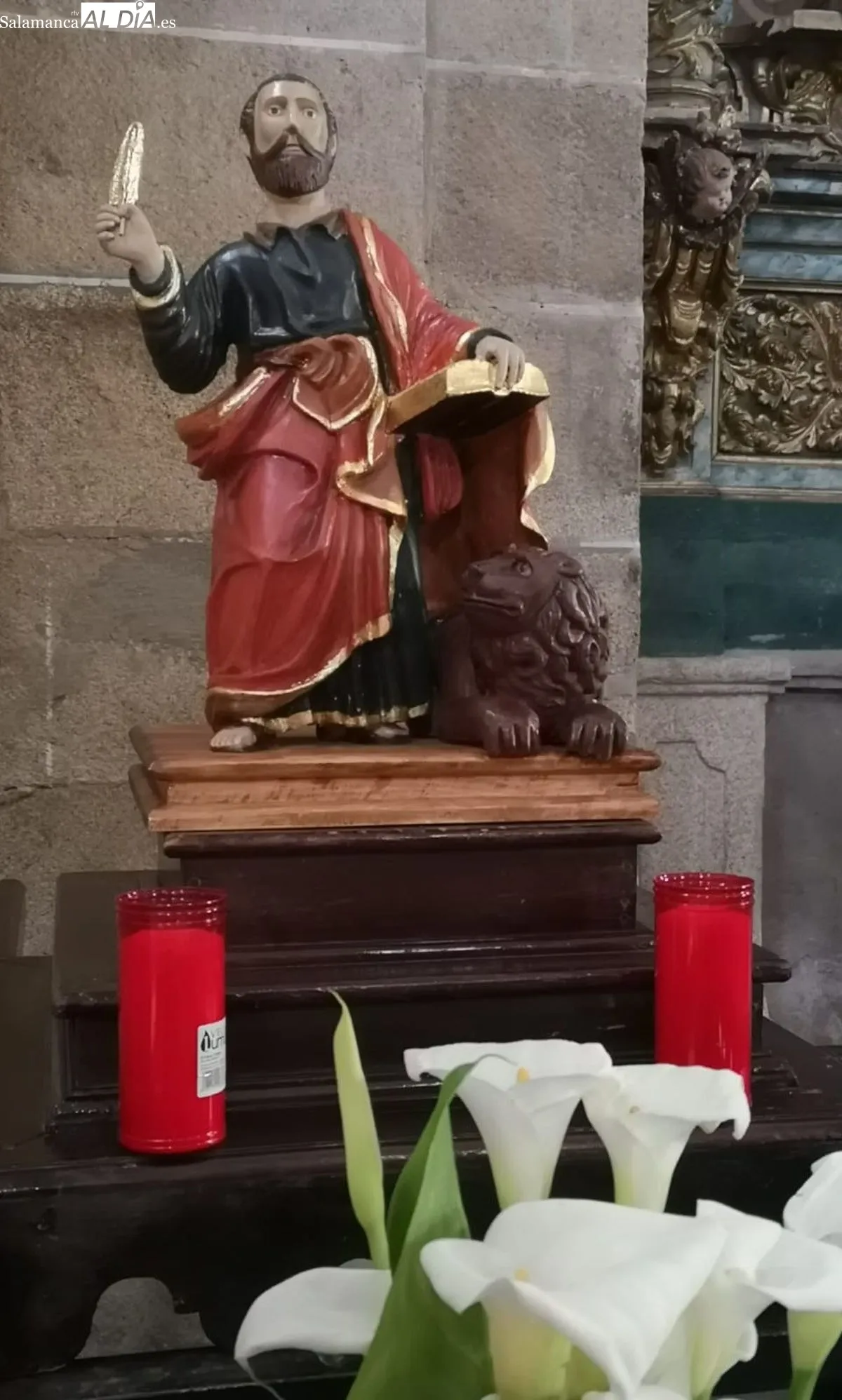 La imagen de San Marcos fue llevada en procesión hasta la Cruz de Piedra de las Eras