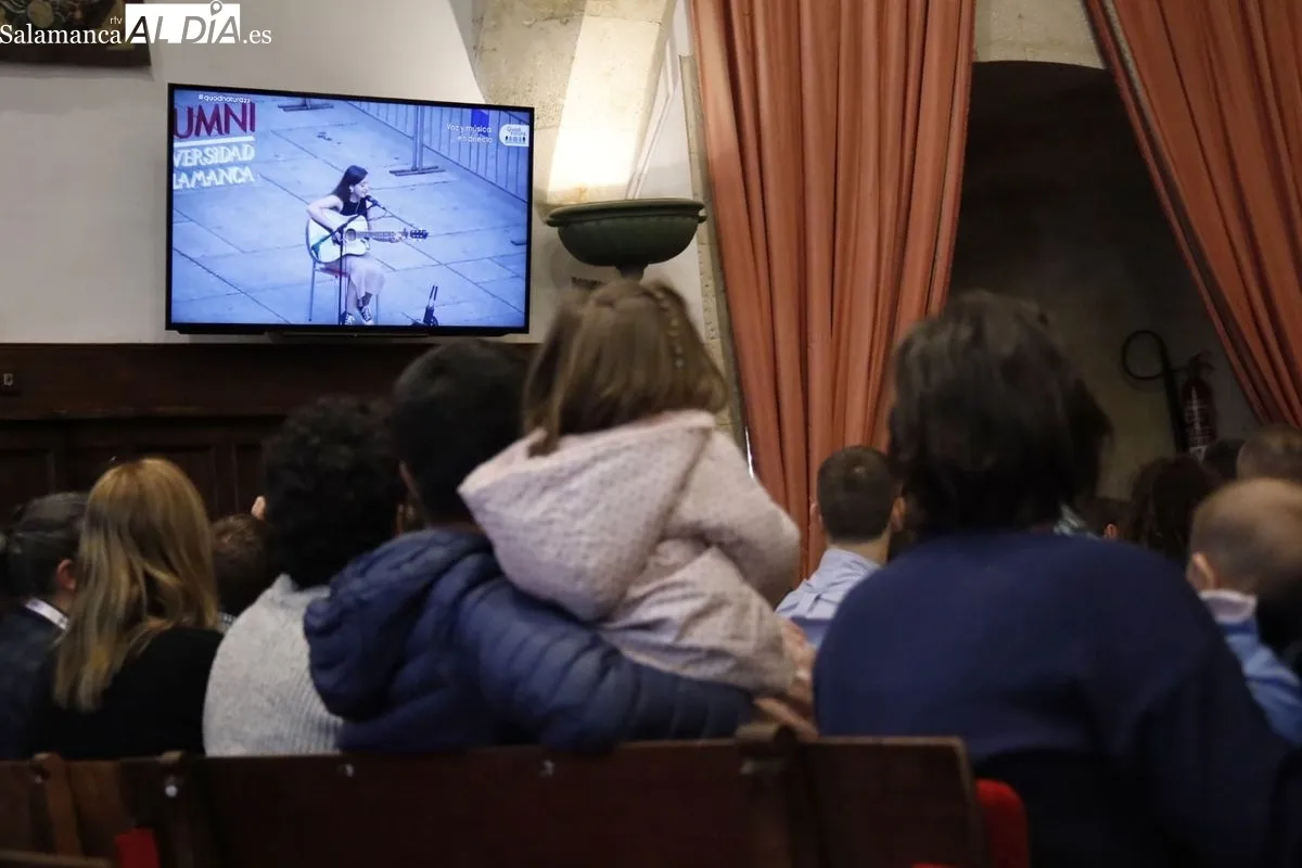 Graduados de la USAL de hace 5, 10 y 15 años se reencuentran en Salamanca | FOTOS: David Domínguez 