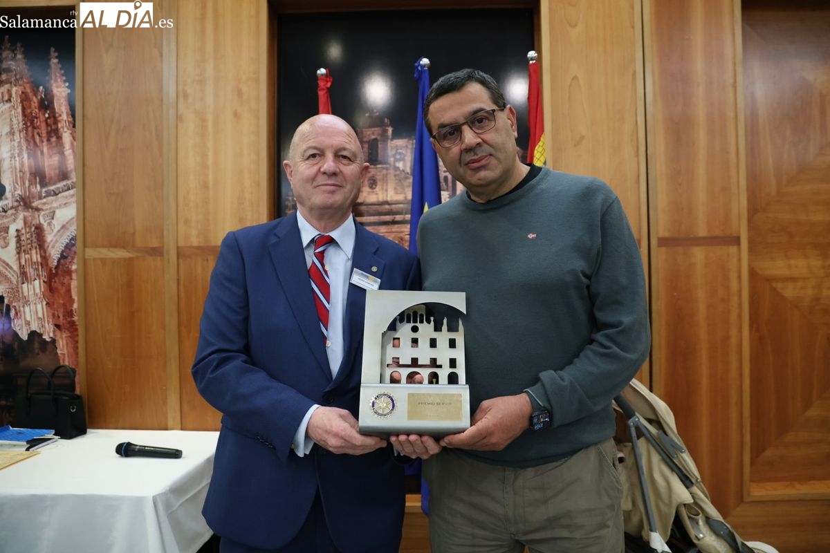 Premio Servir 2025 del Rotary Club Salamanca a la Casa Escuela Santiago I recibe el Premio