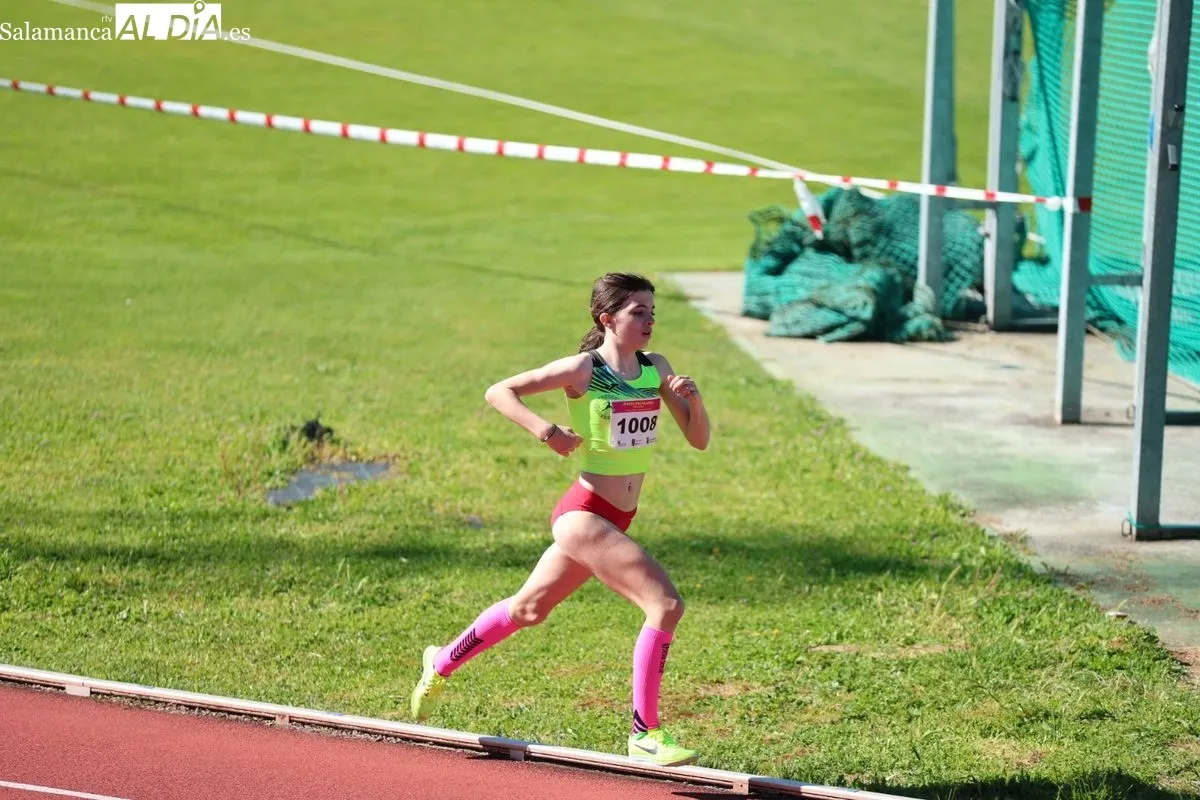 Emocionante final de atletismo en los Juegos Escolares de Salamanca | FOTOS: David Sañudo 