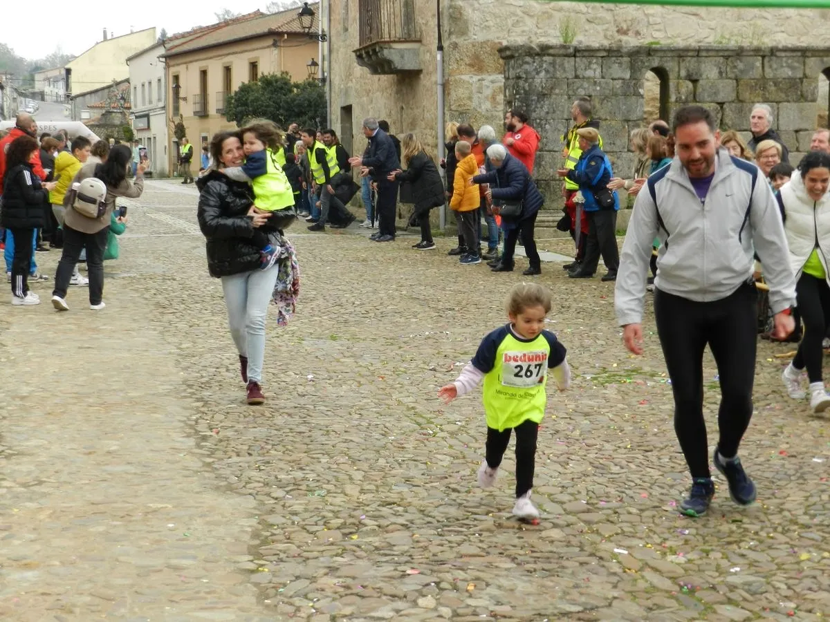 Trail La Mirandeña en Miranda del Castañar. Fotos de la Delegación Salmantina de Atletismo