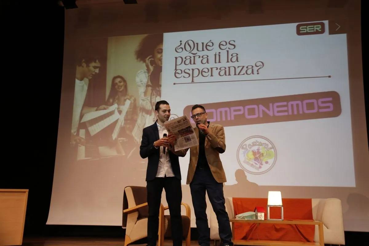 Foto 7 - El Jubileo de la Esperanza llega a m&aacute;s de 500 j&oacute;venes salmantinos con un Happening (FOTOS)