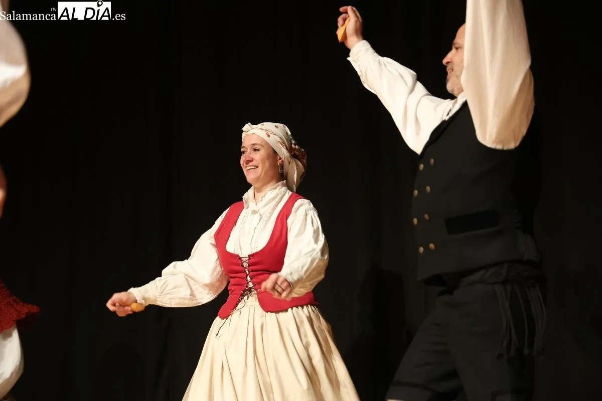 Actuaciones musicales y pasacalles en Salamanca para celebrar el Día de Galicia | FOTOS: David Sañudo
