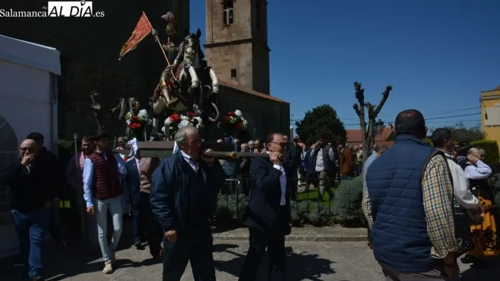 Foto 4 - Olmedo celebra el d&iacute;a de San Jorge con los actos tradicionales en honor a su patr&oacute;n