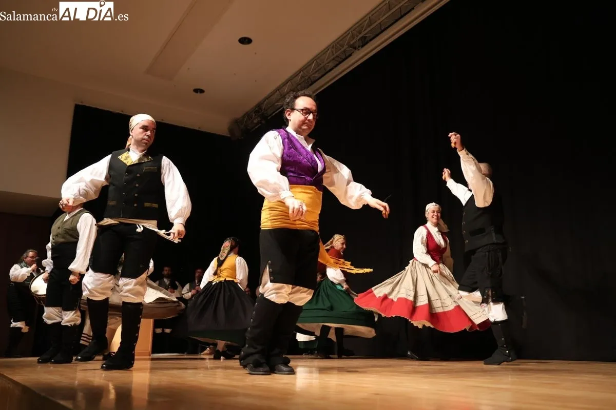Actuaciones musicales y pasacalles en Salamanca para celebrar el Día de Galicia | FOTOS: David Sañudo