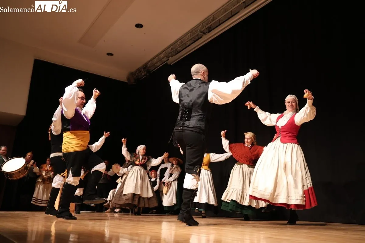 Actuaciones musicales y pasacalles en Salamanca para celebrar el Día de Galicia | FOTOS: David Sañudo
