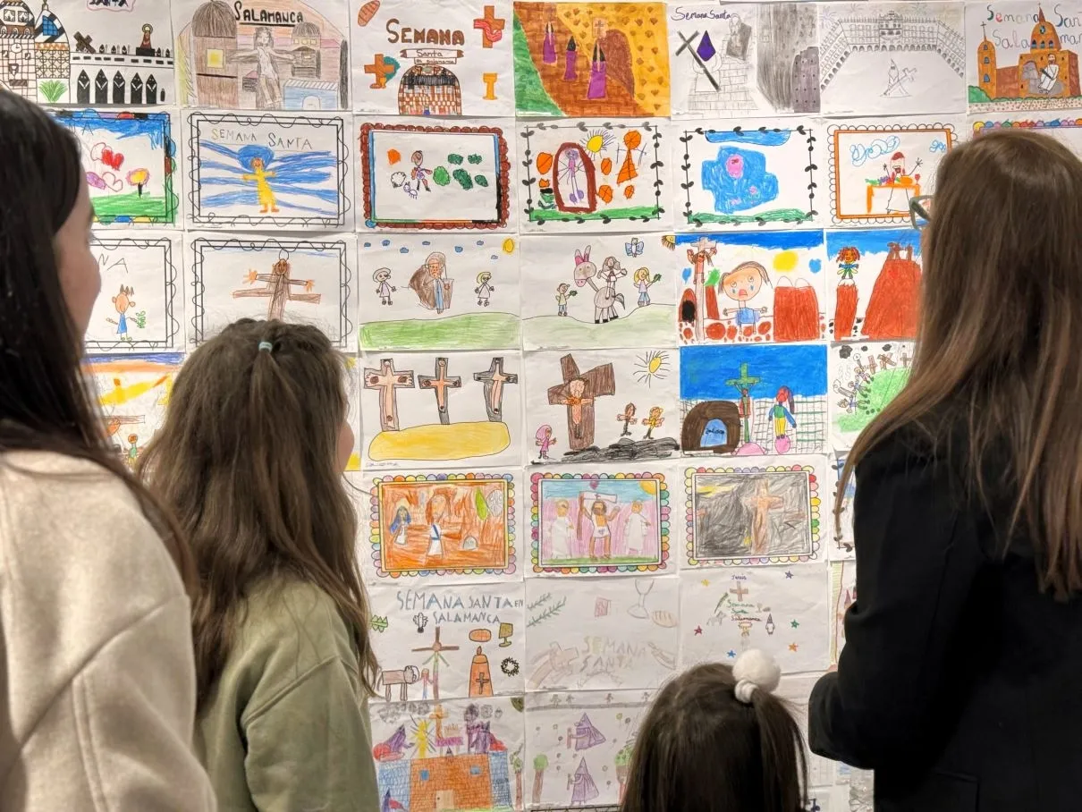 Entregados los premios del I Certamen de Dibujo y Pintura del Centro de Día  Lazarillo de Tormes sobre la Semana Santa