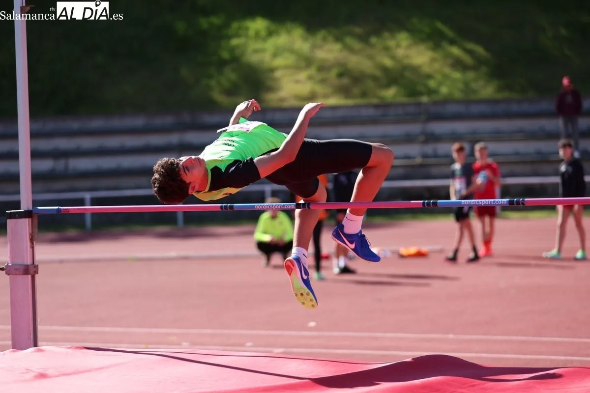 Emocionante final de atletismo en los Juegos Escolares de Salamanca | FOTOS: David Sañudo 