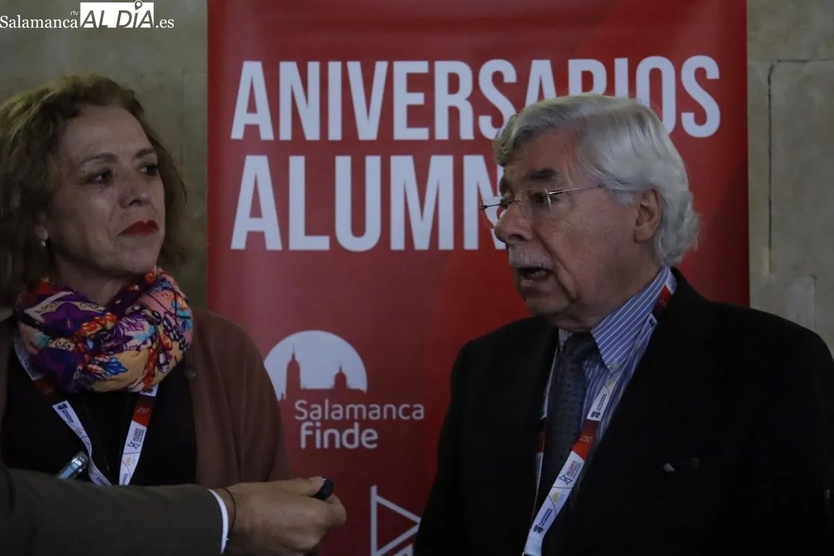 Graduados de la USAL de hace 5, 10 y 15 años se reencuentran en Salamanca | FOTOS: David Domínguez 