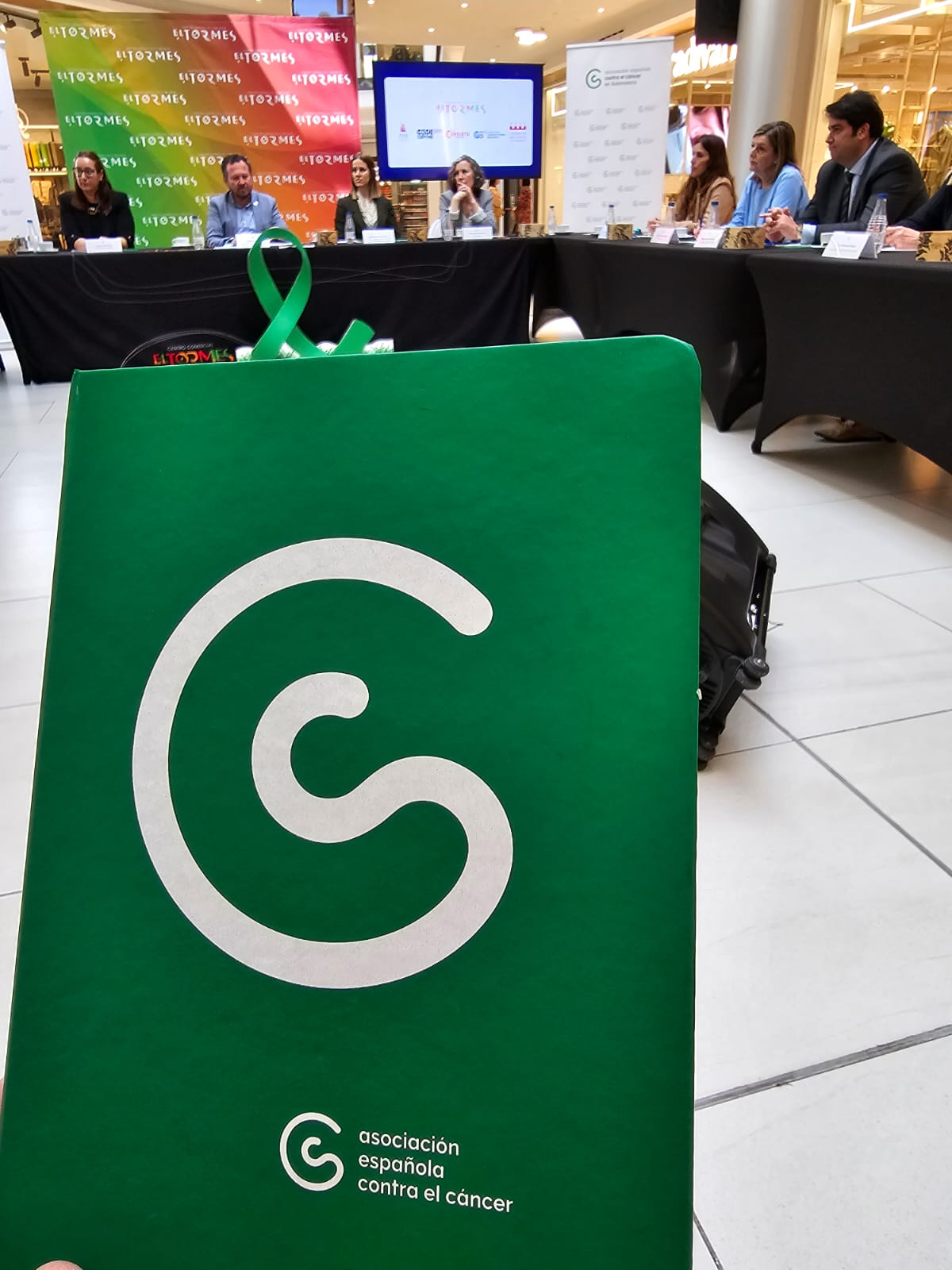 Charla ‘Derechos y deberes laborales del paciente de cáncer’, en el CC El Tormes