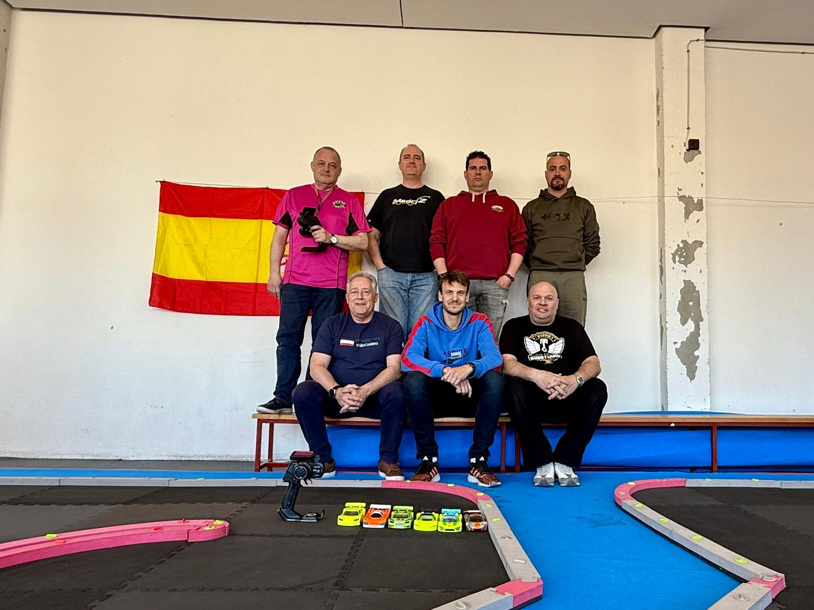 El Club RC Peñaranda vive la puesta de largo de una nueva pista en una gran jornada de hermandad