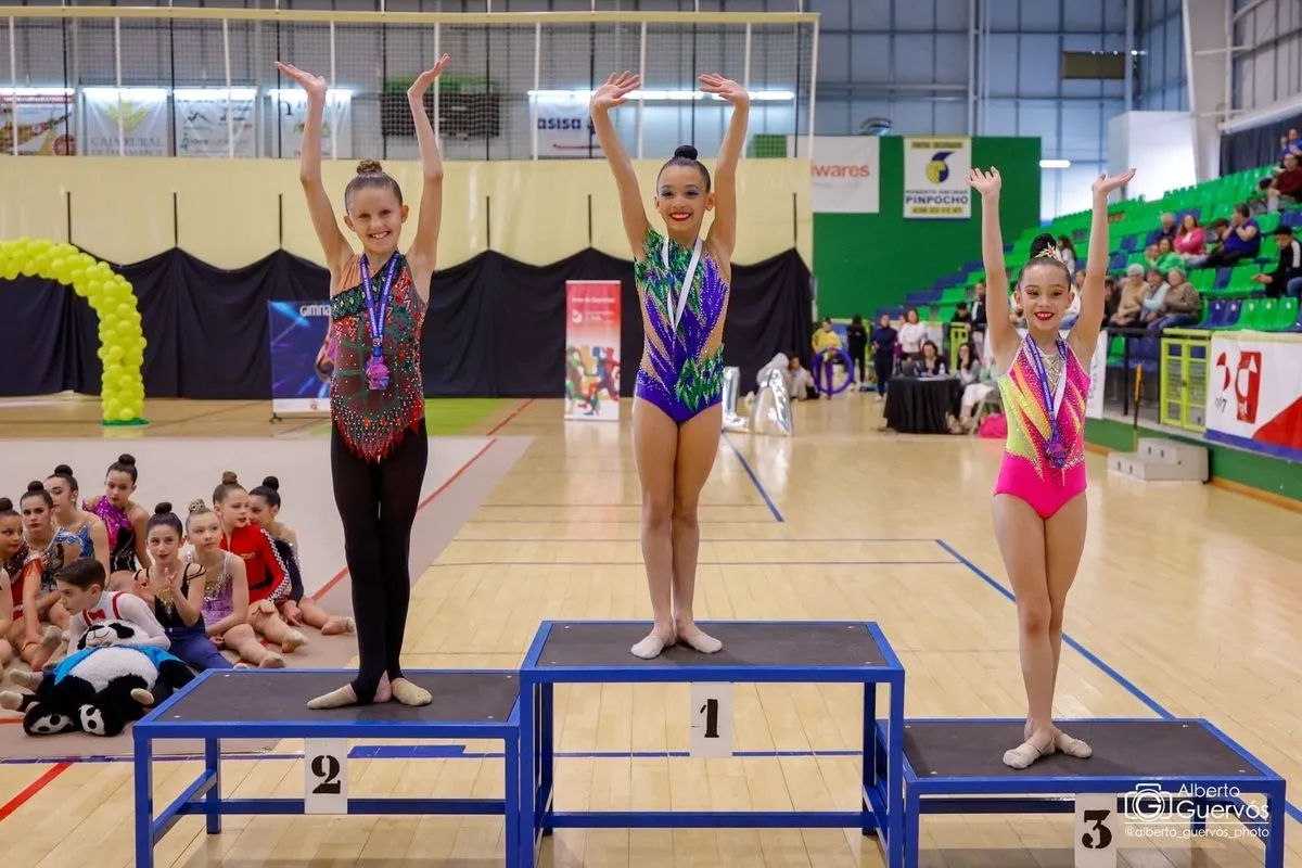 Las gimnastas del Club Rítmica Salamanca en la Primera Fase de la Liga Autonómica de Gimnasia Rítmica