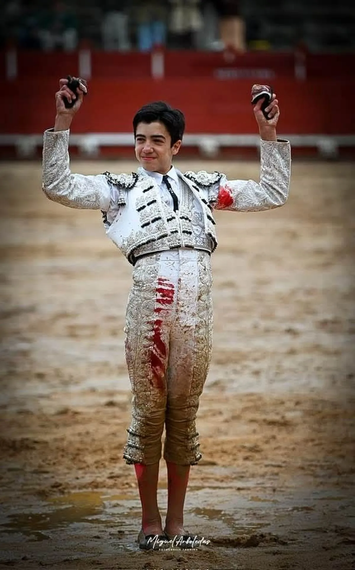 Foto 6 - FOTOS | Marco P&eacute;rez deslumbra en el barrizal de Toledo