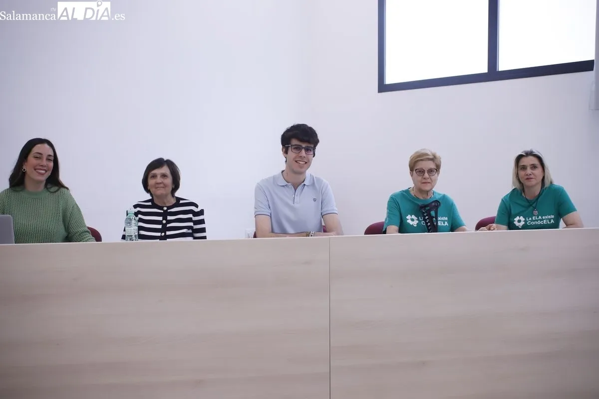 El CMI Victoria Adrados ha acogido el acto ‘La ELA existe, conocELA’. Fotos: Ángel Puma