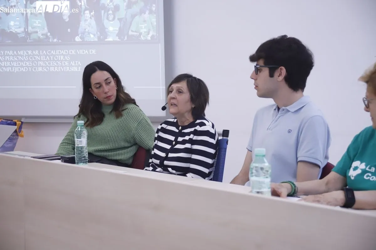El CMI Victoria Adrados ha acogido el acto ‘La ELA existe, conocELA’. Fotos: Ángel Puma