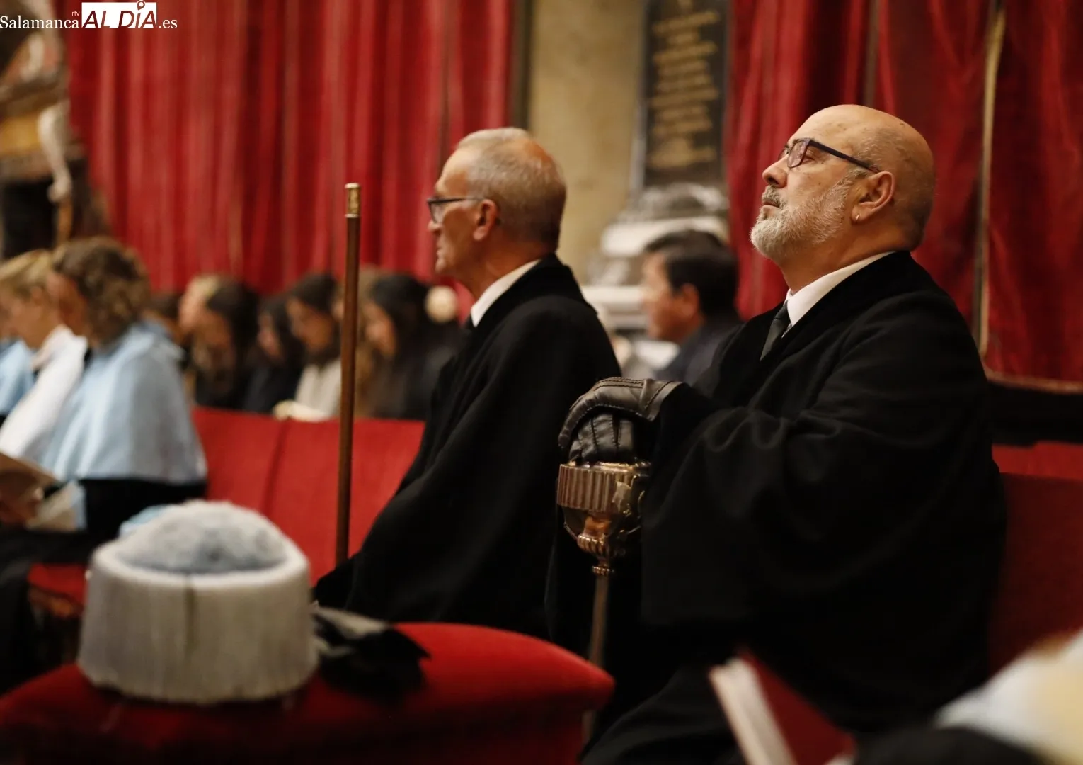 Liturgia de la Muerte del Señor en latín con Canto Gregoriano en la Capilla de la USAL. Fotos: David Sañudo