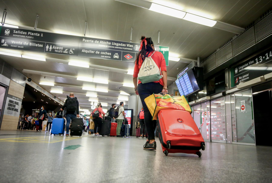 Devolución trenes evacuados Renfe tras el apagón 