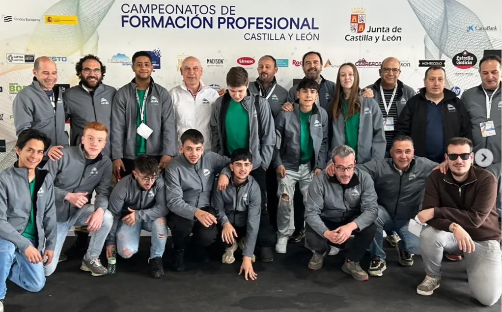 Foto 4 - Jorge Holgado se hace con la medalla de plata en los Castilla y Le&oacute;n Skills 2025