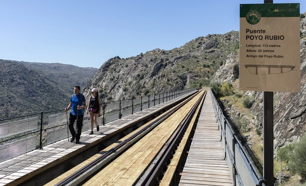 Camino de Hierro llega a sus cuatro años con 70.000 visitantes y referente turístico de Las Arribes en la provincia de Salamanca  / DIPUTACIÓN SALAMANCA