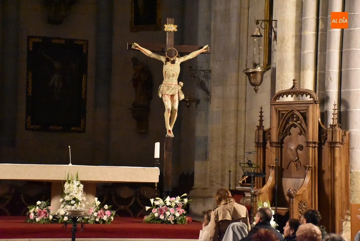 Foto 4 - El Cristo del Silencio est&aacute; de vuelta a la Catedral de Santa Mar&iacute;a
