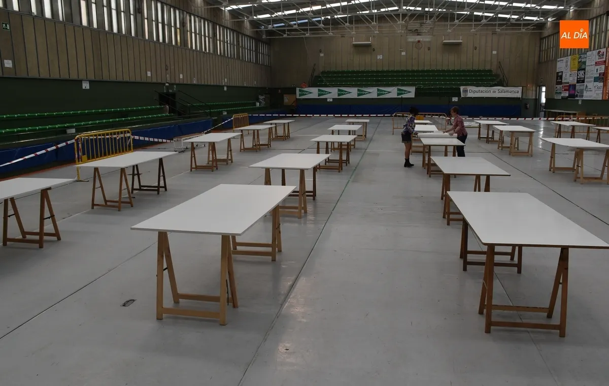 Foto 7 - Preparadas las bolsas del corredor que recibir&aacute;n los participantes en la Media Marat&oacute;n
