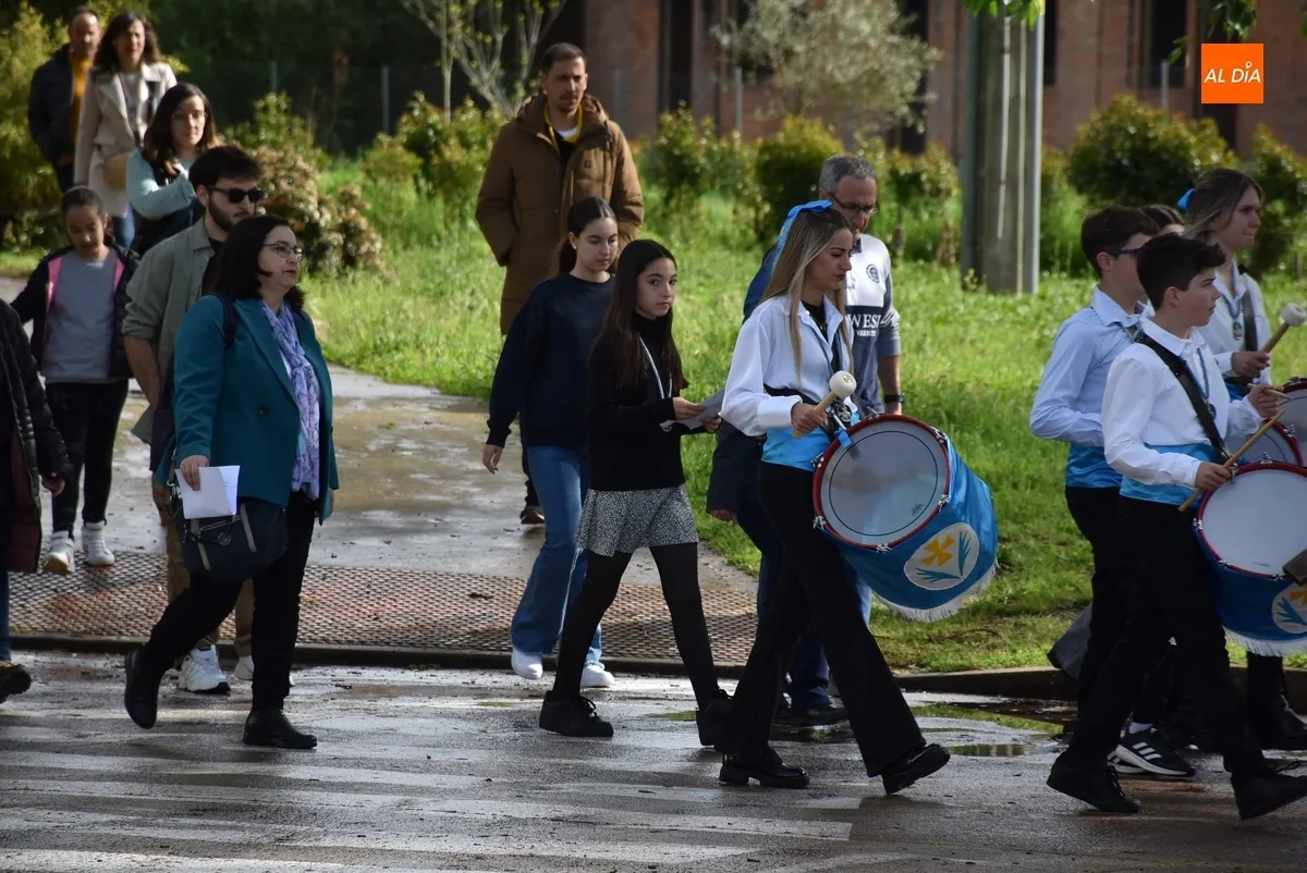 Foto 8 - La Borriquilla estrena preg&oacute;n a cargo de una jovenc&iacute;sima cofrade