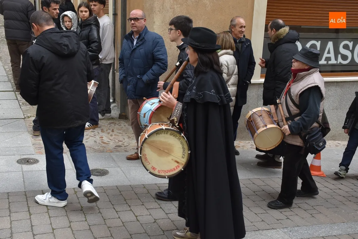 Foto 9 - Las calles del centro hist&oacute;rico se impregnan de esp&iacute;ritu charro con calesa incluida