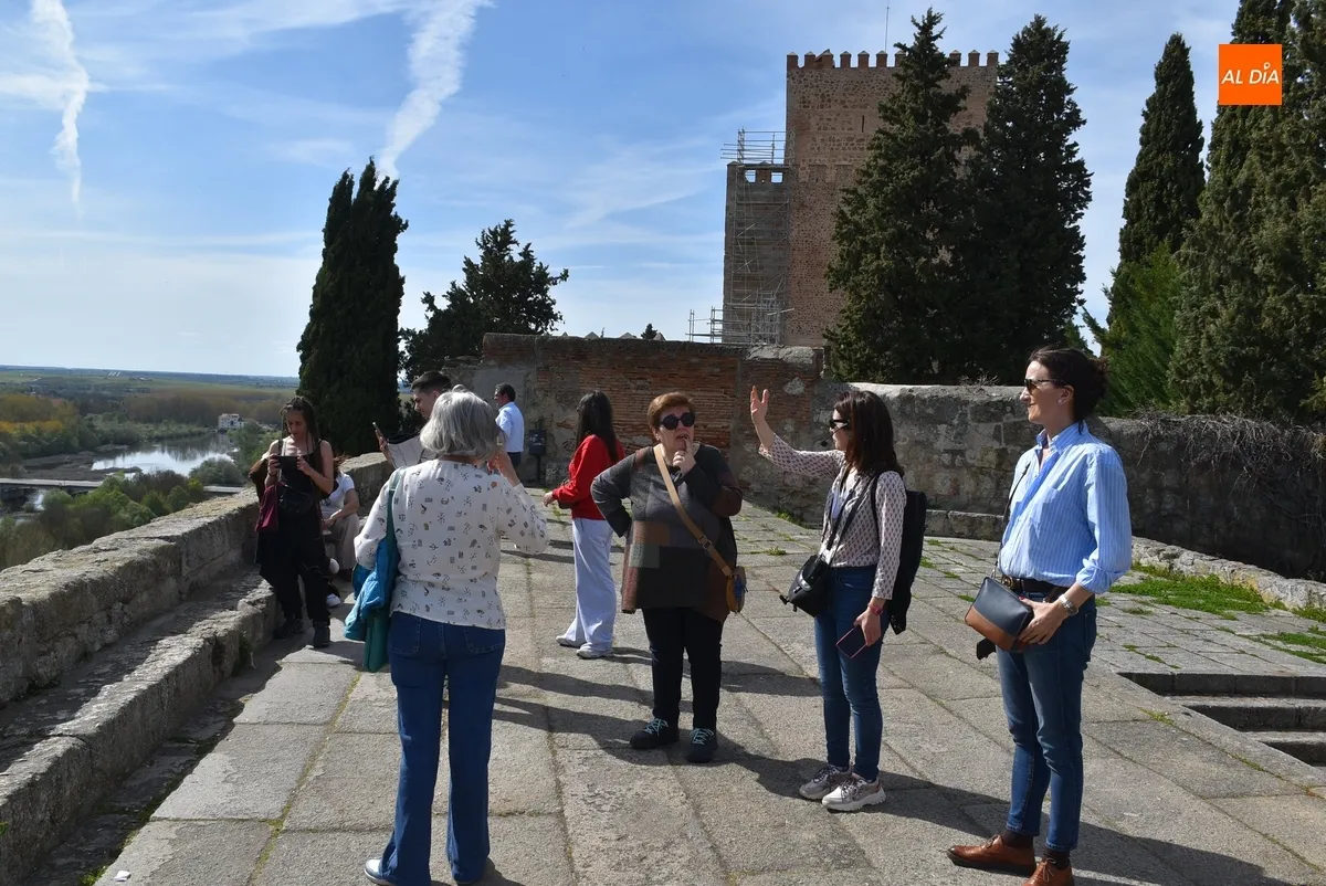 Foto 8 - Profesores y alumnos de Alcochete conocen Mir&oacute;briga de la mano de la EOI en un proyecto Erasmus+
