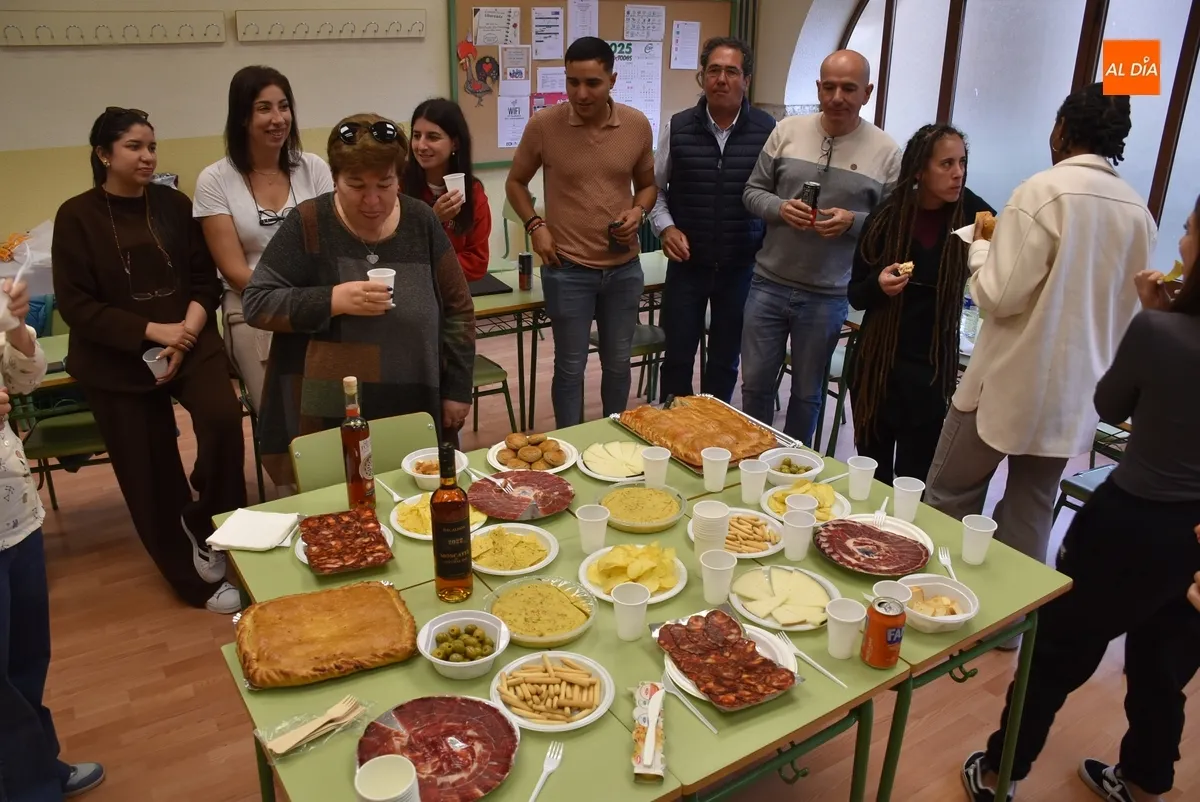 Foto 10 - Profesores y alumnos de Alcochete conocen Mir&oacute;briga de la mano de la EOI en un proyecto Erasmus+