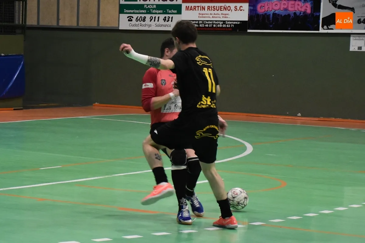 Foto 8 - El Mir&oacute;briga Futsal se impone a La Fea sin demasiadas complicaciones
