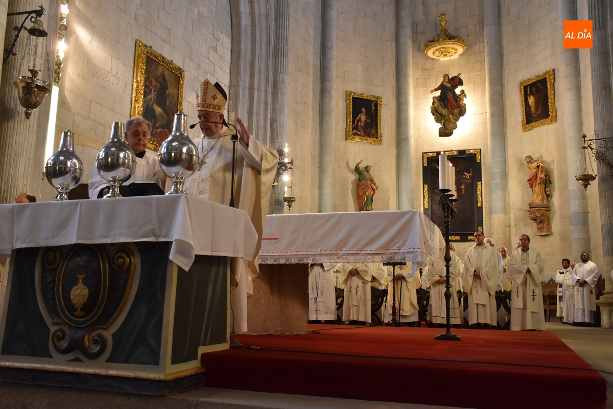 Bendecidos los santos óleos que serán empleados en las celebraciones en el territorio diocesano