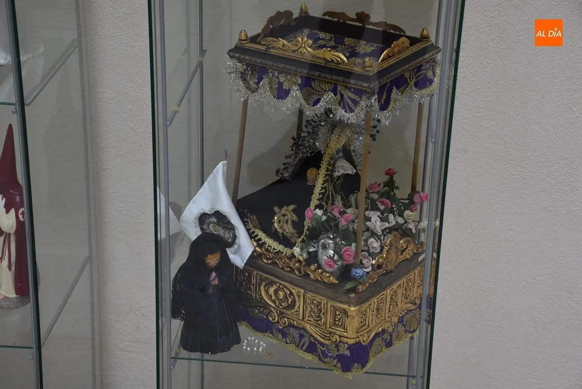 Foto 6 - Expuestas unas detallistas maquetas semanasanteras creadas por la familia P&eacute;rez de Burgos Oliva
