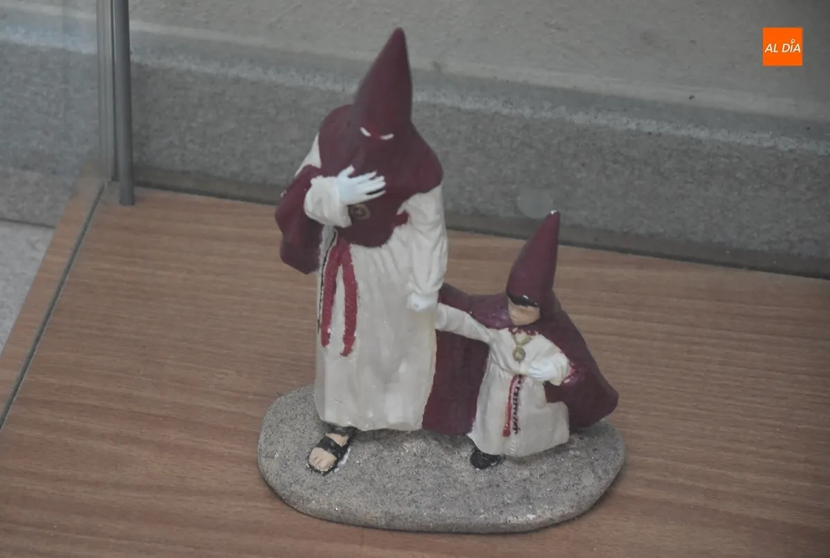 Foto 8 - Expuestas unas detallistas maquetas semanasanteras creadas por la familia P&eacute;rez de Burgos Oliva