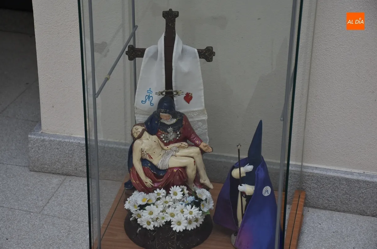 Foto 11 - Expuestas unas detallistas maquetas semanasanteras creadas por la familia P&eacute;rez de Burgos Oliva